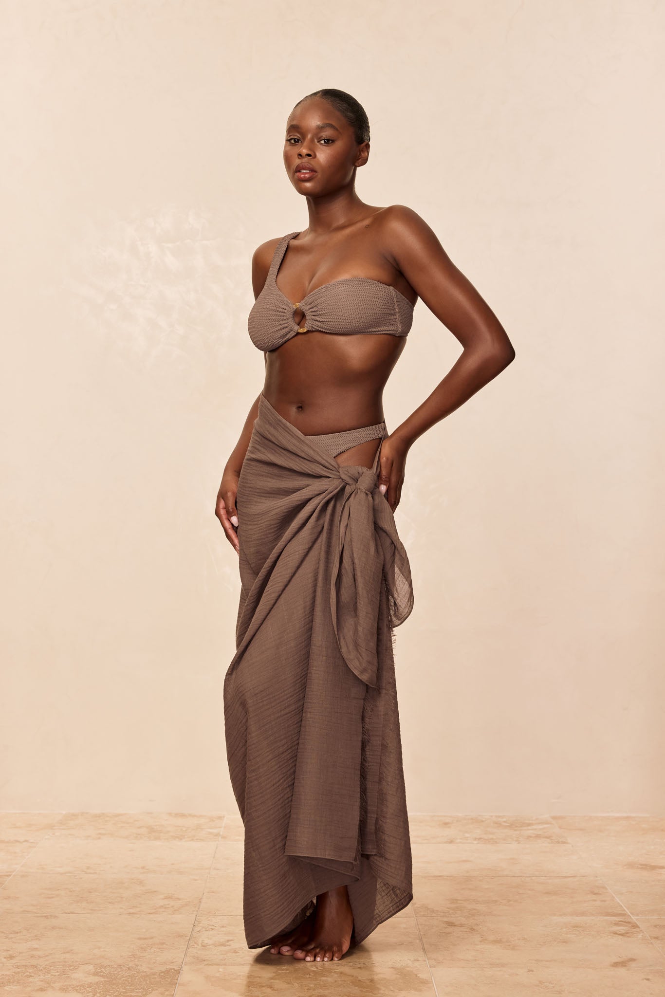 Alternative view of St. Tropez Sarong - Stone Crinkle Linen